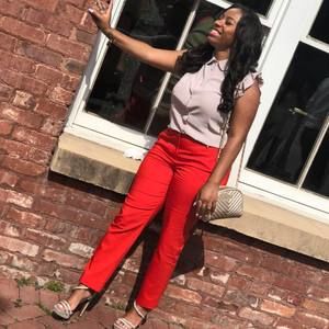 Meet your Posher, Kiesha